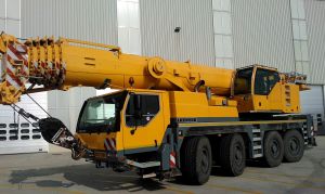 Автокран 100 тонн LIEBHERR 